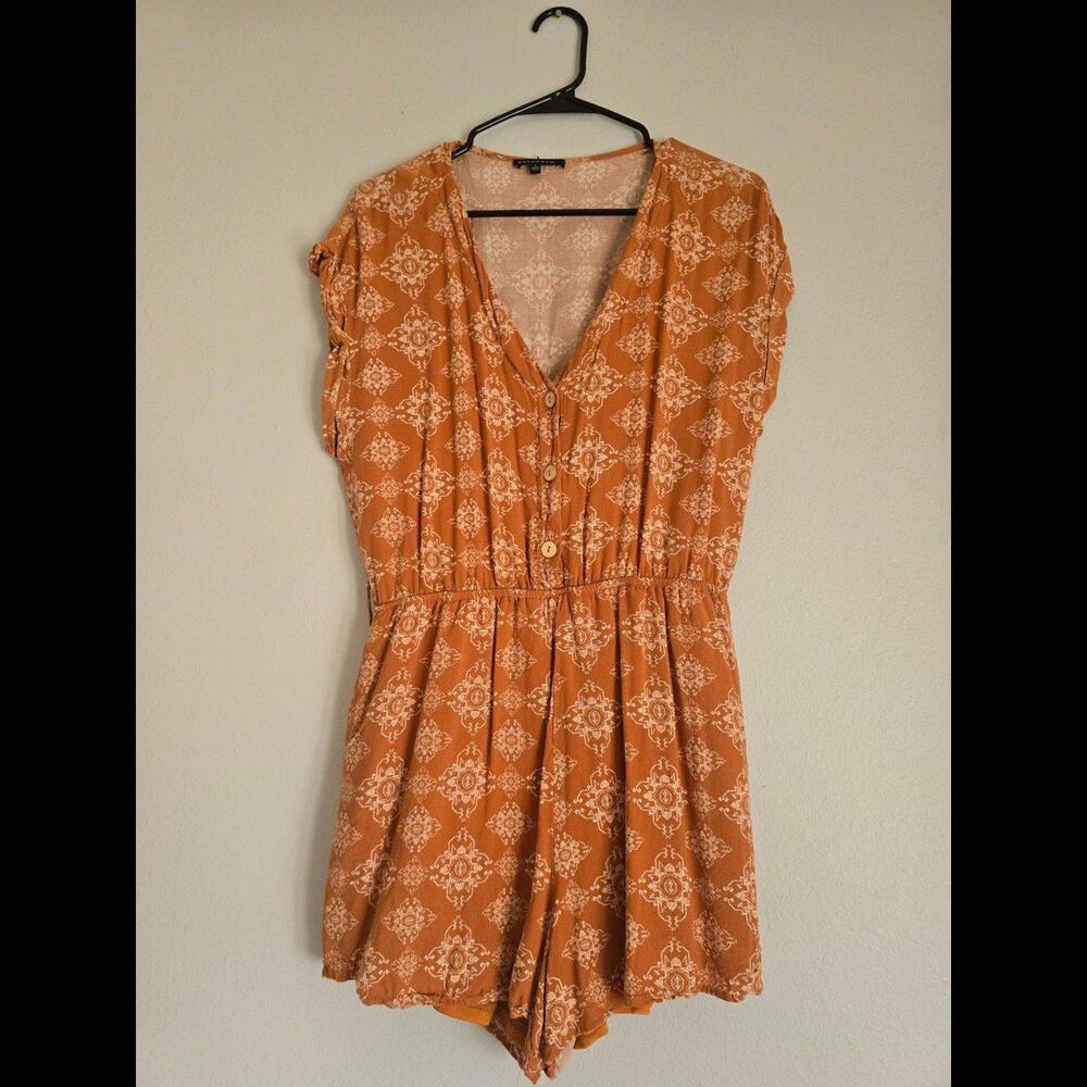 Staccato Orange Short romper
